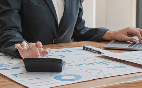 境外旅游經(jīng)營許可證怎么辦理？