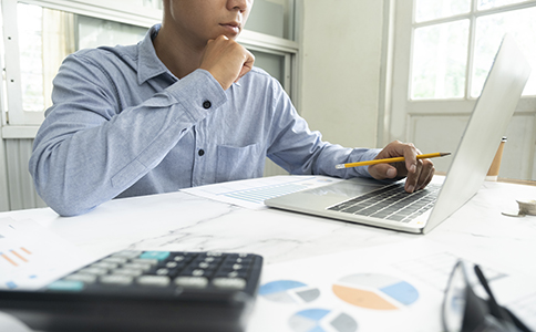 公司如何辦理進(jìn)出口經(jīng)營(yíng)權(quán)？